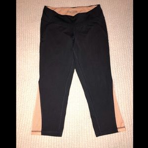 Old Navy Capri Athletic Leggings